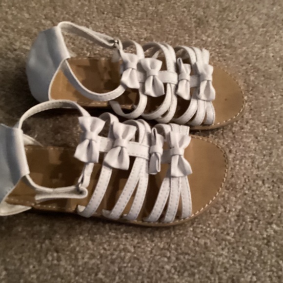 Sandals - Picture 2 of 3